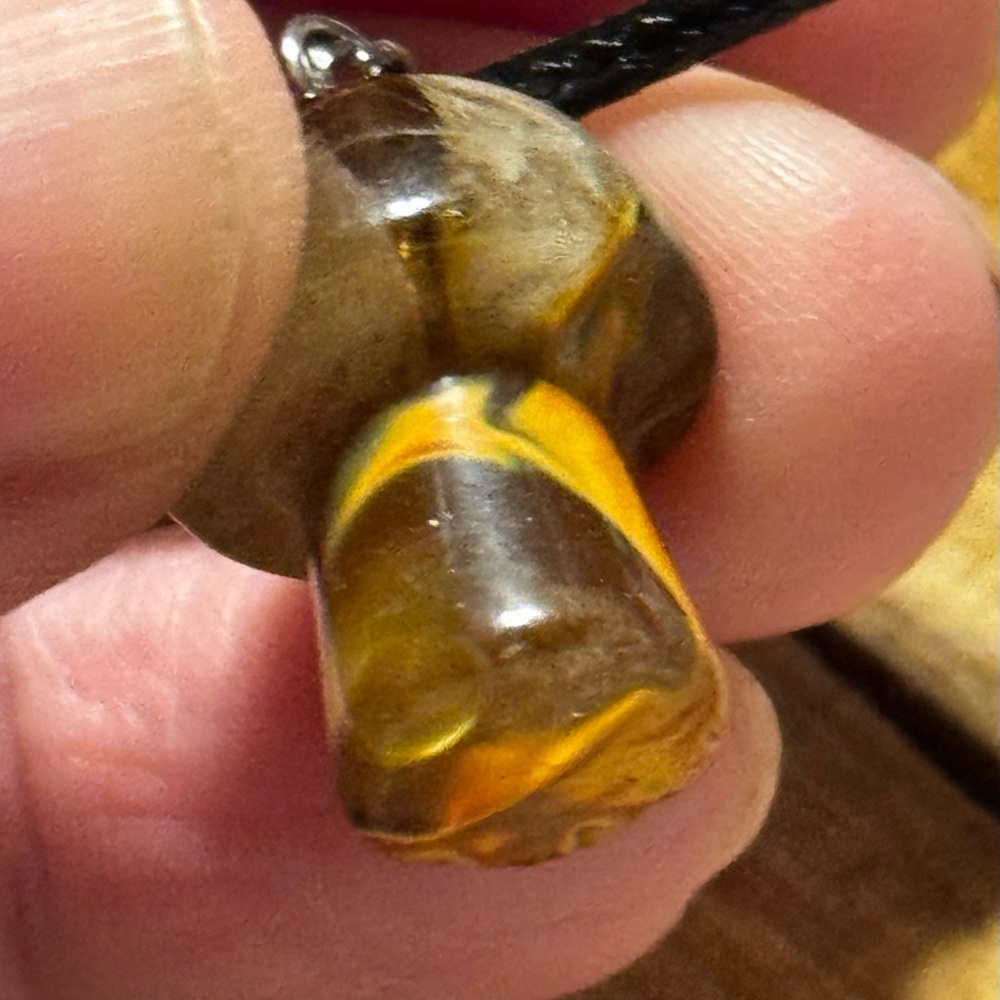 Artisan Brown Mushroom Pendant Necklace - Picture 2 of 3